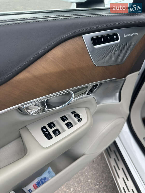 Позашляховик / Кросовер Volvo XC90 2016 в Кропивницькому