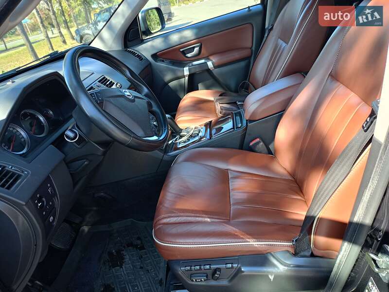 Позашляховик / Кросовер Volvo XC90 2013 в Запоріжжі