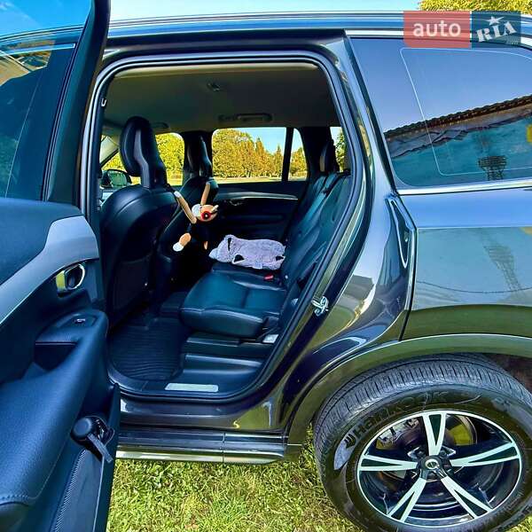 Внедорожник / Кроссовер Volvo XC90 2019 в Александрие