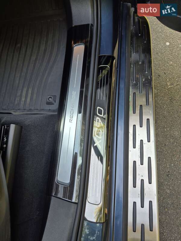 Позашляховик / Кросовер Volvo XC90 2023 в Києві