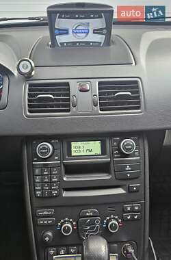 Внедорожник / Кроссовер Volvo XC90 2013 в 