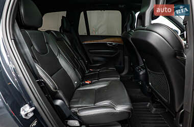 Внедорожник / Кроссовер Volvo XC90 2016 в 