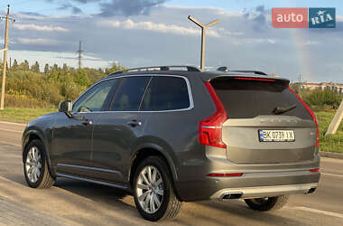 Внедорожник / Кроссовер Volvo XC90 2019 в 