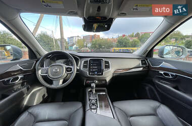 Внедорожник / Кроссовер Volvo XC90 2019 в 