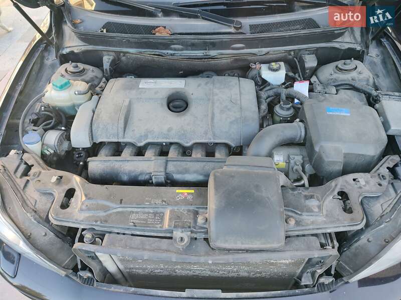 Позашляховик / Кросовер Volvo XC90 2011 в Звягелі