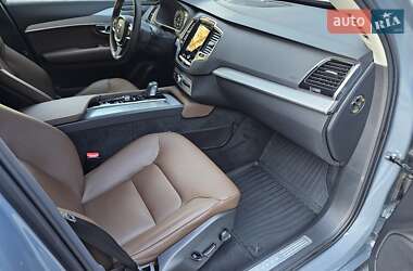 Внедорожник / Кроссовер Volvo XC90 2019 в 