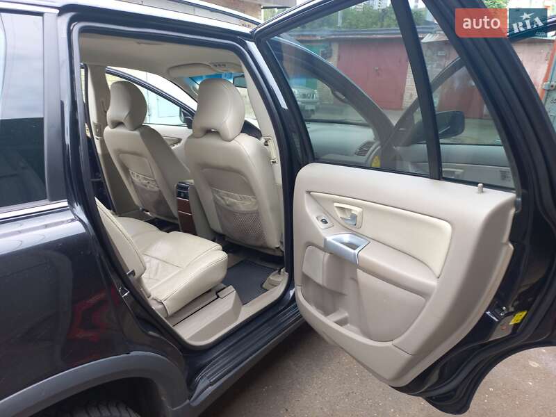 Внедорожник / Кроссовер Volvo XC90 2004 в Киеве фото 37 Внедорожник / Кроссовер Volvo XC90 2004 в Киеве