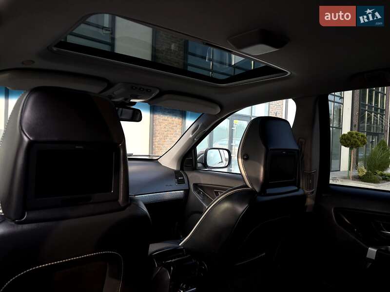 Внедорожник / Кроссовер Volvo XC90 2011 в Тернополе