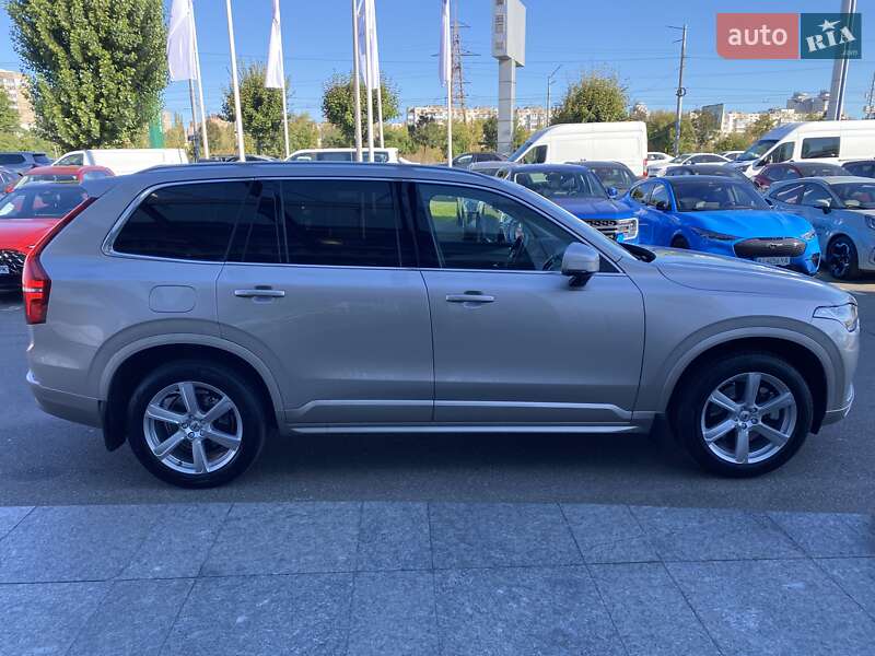 Позашляховик / Кросовер Volvo XC90 2022 в Києві фото 8 Позашляховик / Кросовер Volvo XC90 2022 в Києві