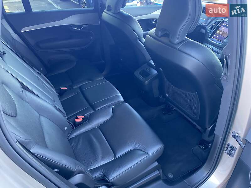 Позашляховик / Кросовер Volvo XC90 2022 в Києві фото 17 Позашляховик / Кросовер Volvo XC90 2022 в Києві