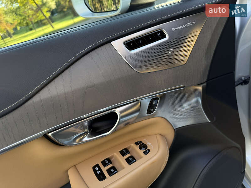 Внедорожник / Кроссовер Volvo XC90 2019 в Киеве фото 33 Внедорожник / Кроссовер Volvo XC90 2019 в Киеве