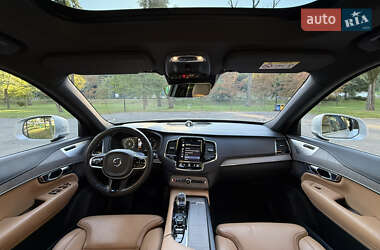 Позашляховик / Кросовер Volvo XC90 2019 в  фото 66 Позашляховик / Кросовер Volvo XC90 2019 в