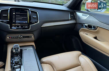 Позашляховик / Кросовер Volvo XC90 2019 в  фото 69 Позашляховик / Кросовер Volvo XC90 2019 в