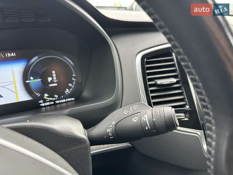 Внедорожник / Кроссовер Volvo XC90 2021 в Киеве
