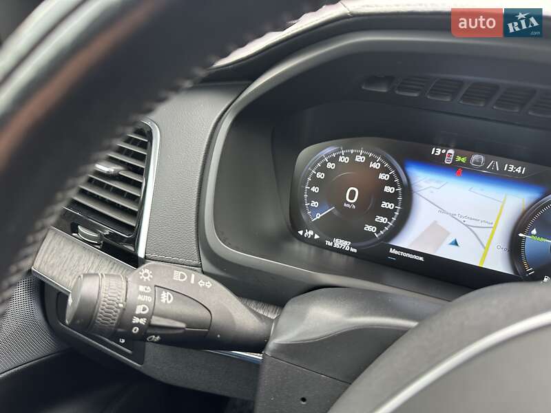 Внедорожник / Кроссовер Volvo XC90 2021 в Киеве