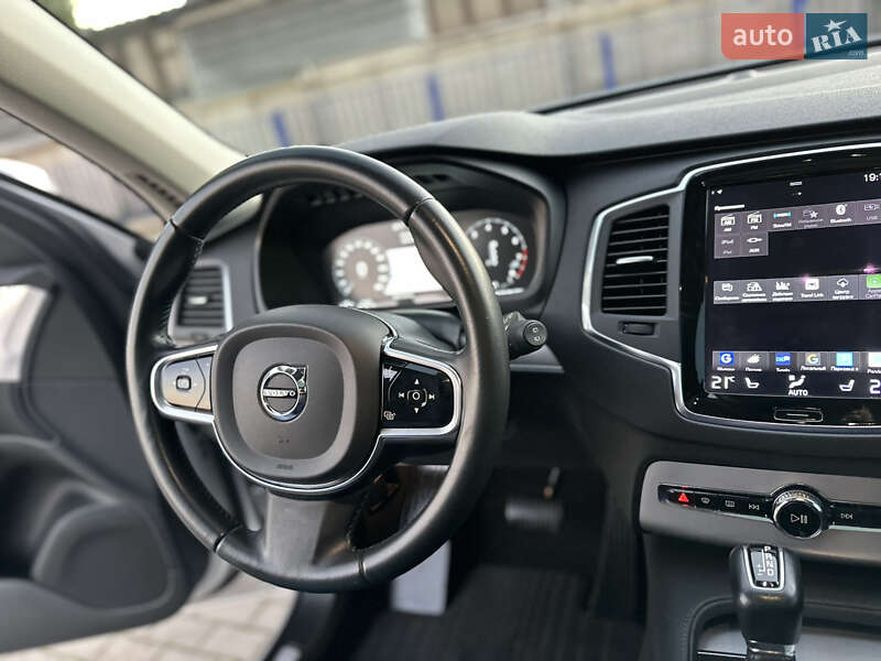 Внедорожник / Кроссовер Volvo XC90 2016 в Тернополе