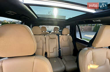 Внедорожник / Кроссовер Volvo XC90 2017 в 