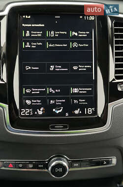 Внедорожник / Кроссовер Volvo XC90 2021 в 
