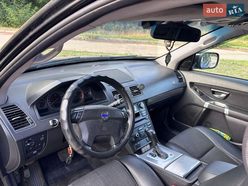 Внедорожник / Кроссовер Volvo XC90 2007 в Каневе