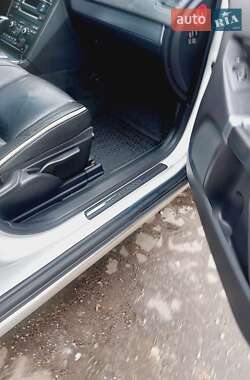 Внедорожник / Кроссовер Volvo XC90 2010 в 