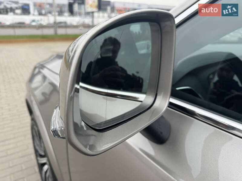 Позашляховик / Кросовер Volvo XC90 2021 в Києві фото 9 Позашляховик / Кросовер Volvo XC90 2021 в Києві