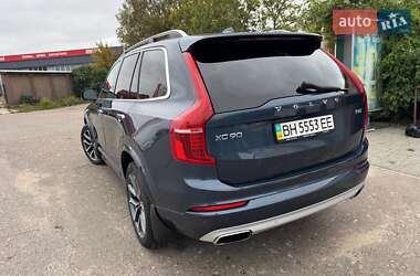 Внедорожник / Кроссовер Volvo XC90 2017 в 