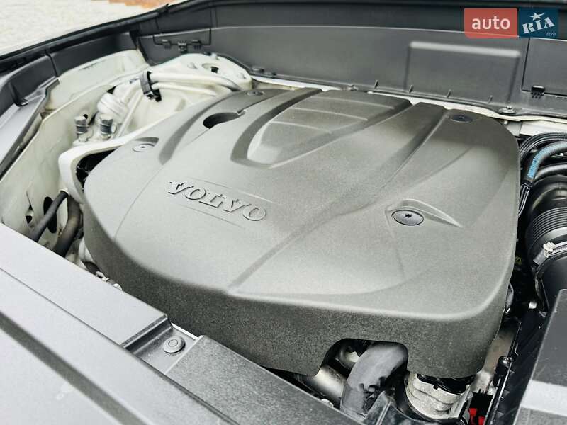 Позашляховик / Кросовер Volvo XC90 2015 в Києві фото 120 Позашляховик / Кросовер Volvo XC90 2015 в Києві