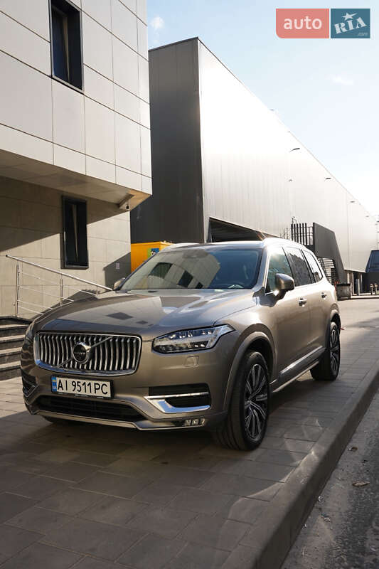 Позашляховик / Кросовер Volvo XC90 2020 в 