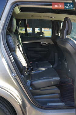 Позашляховик / Кросовер Volvo XC90 2020 в 