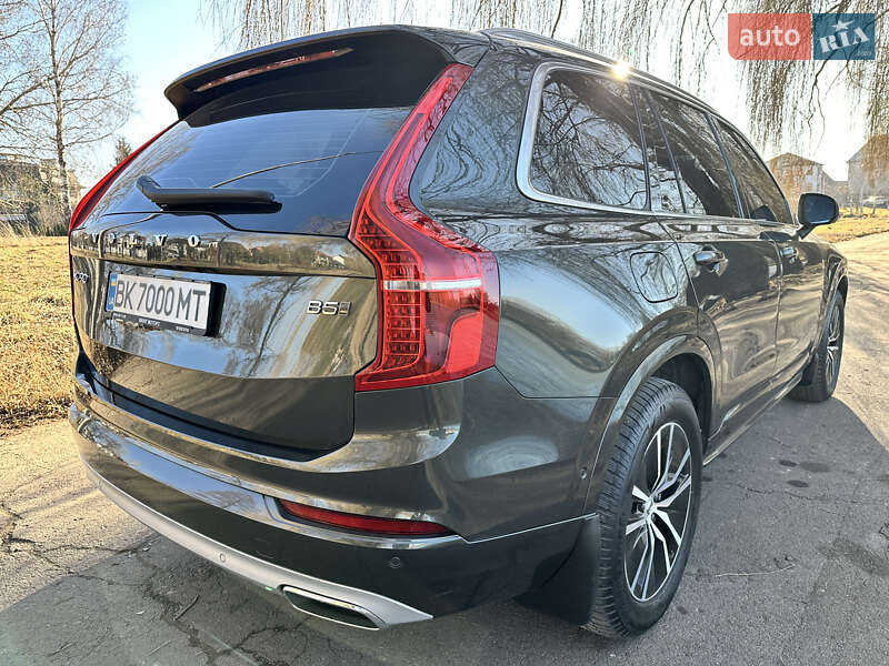 Внедорожник / Кроссовер Volvo XC90 2021 в Ровно