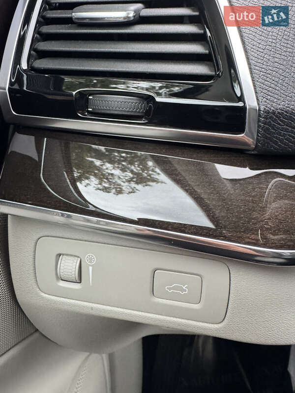 Внедорожник / Кроссовер Volvo XC90 2016 в Киеве фото 42 Внедорожник / Кроссовер Volvo XC90 2016 в Киеве