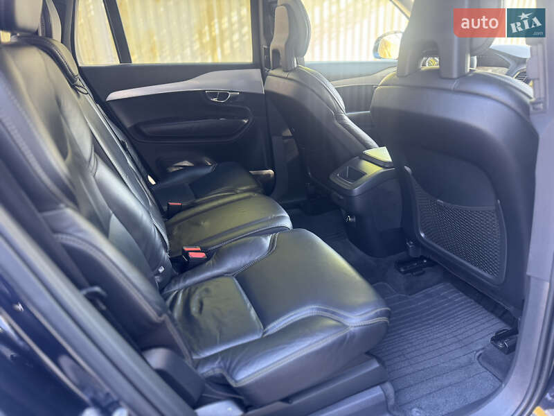 Внедорожник / Кроссовер Volvo XC90 2015 в Киеве