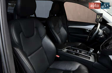 Внедорожник / Кроссовер Volvo XC90 2021 в 