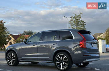 Внедорожник / Кроссовер Volvo XC90 2022 в 