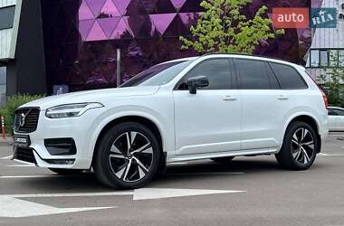 Внедорожник / Кроссовер Volvo XC90 2021 в 