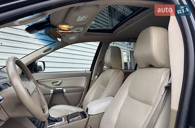 Внедорожник / Кроссовер Volvo XC90 2011 в 