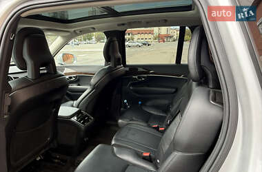 Внедорожник / Кроссовер Volvo XC90 2016 в 