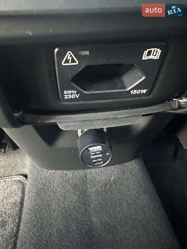 Позашляховик / Кросовер Volvo XC90 2018 в Києві фото 18 Позашляховик / Кросовер Volvo XC90 2018 в Києві