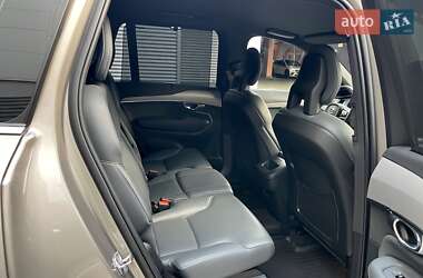 Позашляховик / Кросовер Volvo XC90 2020 в  фото 49 Позашляховик / Кросовер Volvo XC90 2020 в