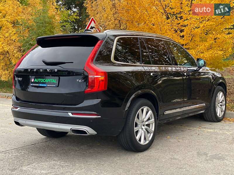Внедорожник / Кроссовер Volvo XC90 2015 в Киеве