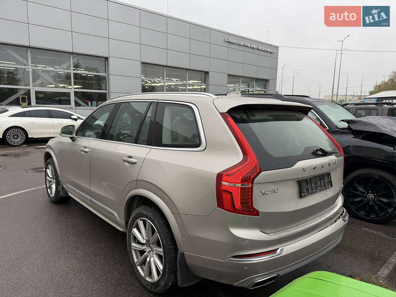 Позашляховик / Кросовер Volvo XC90 2016 в Києві