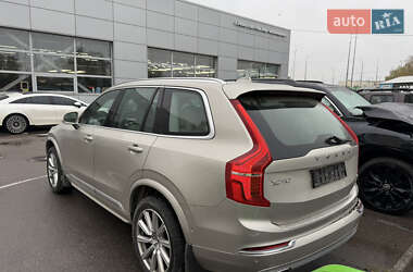 Внедорожник / Кроссовер Volvo XC90 2016 в 