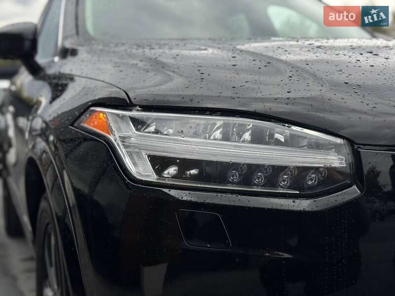 Внедорожник / Кроссовер Volvo XC90 2019 в Ровно