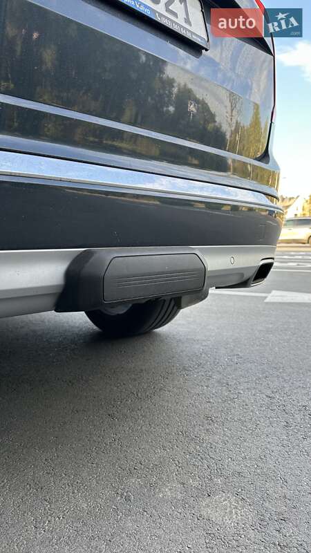 Внедорожник / Кроссовер Volvo XC90 2019 в Киеве фото 9 Внедорожник / Кроссовер Volvo XC90 2019 в Киеве