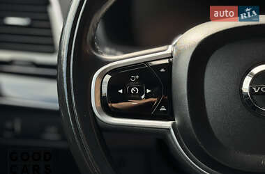 Внедорожник / Кроссовер Volvo XC90 2017 в 