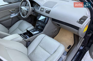 Позашляховик / Кросовер Volvo XC90 2004 в 