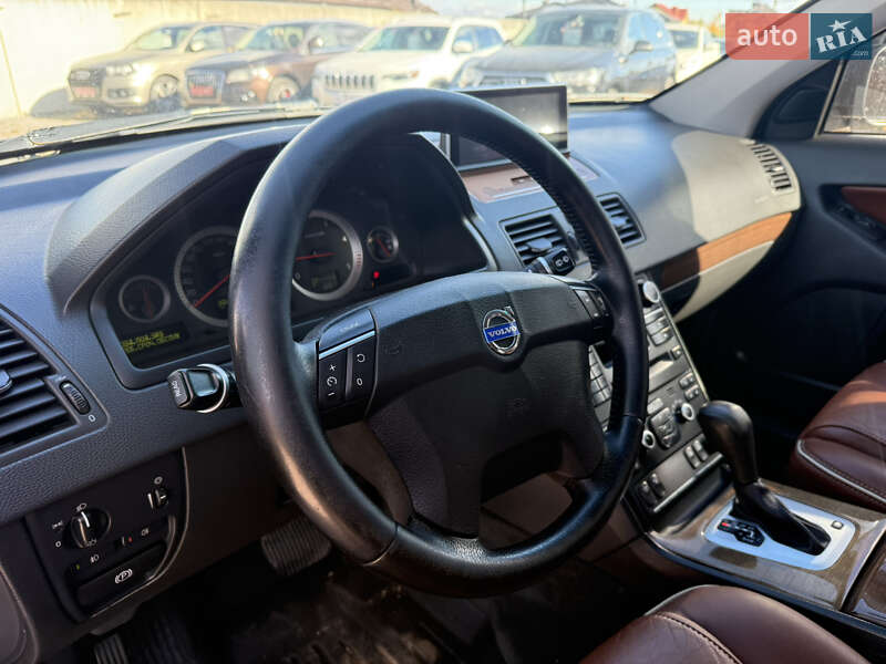 Внедорожник / Кроссовер Volvo XC90 2011 в Стрые