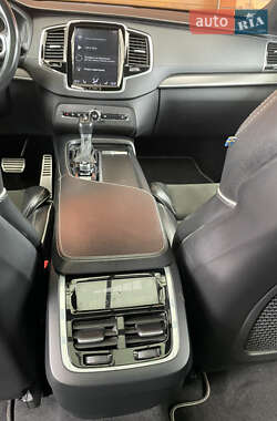 Внедорожник / Кроссовер Volvo XC90 2019 в 