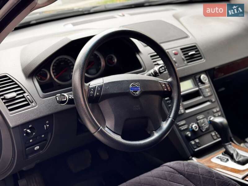 Внедорожник / Кроссовер Volvo XC90 2011 в Ивано-Франковске фото 43 Внедорожник / Кроссовер Volvo XC90 2011 в Ивано-Франковске