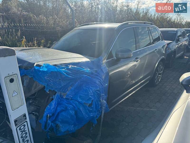 Внедорожник / Кроссовер Volvo XC90 2017 в Львове